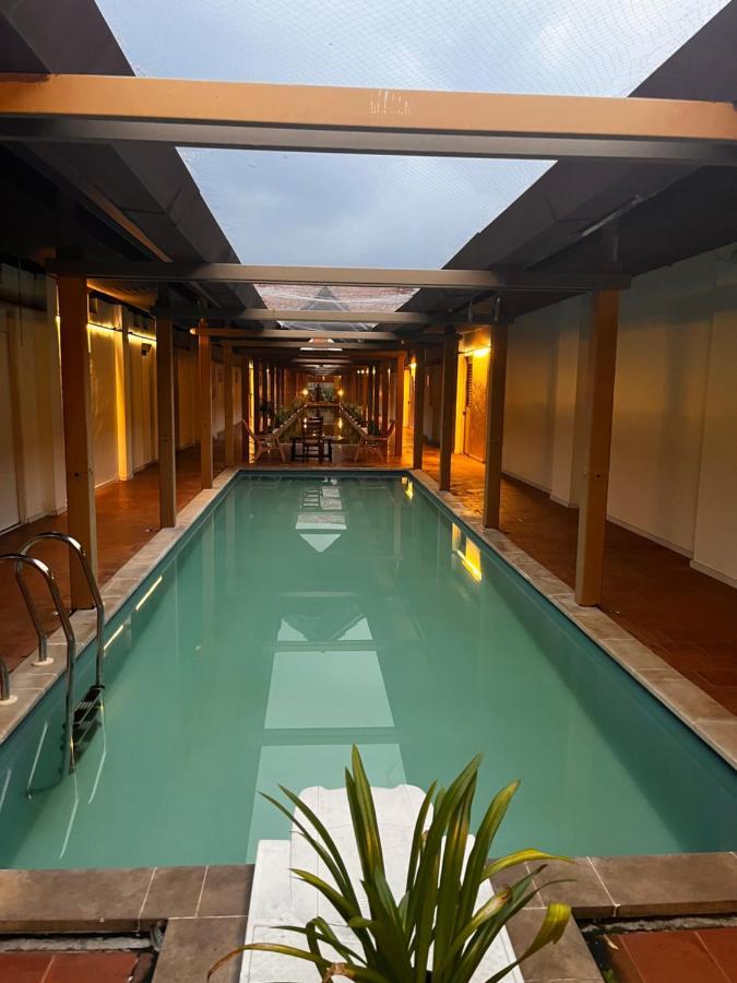 Presidency Artotel, Kochi Exterior photo