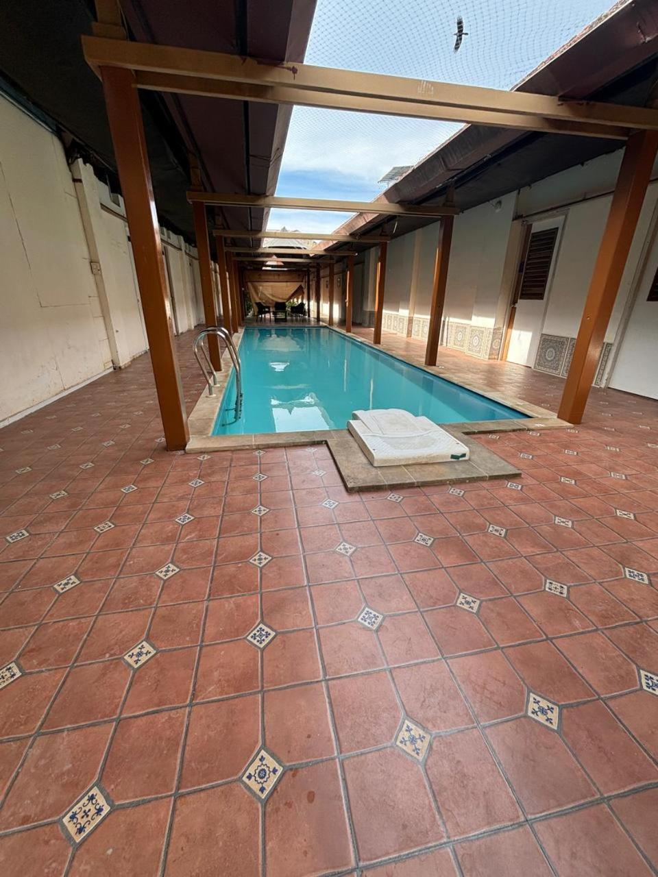 Presidency Artotel, Kochi Exterior photo